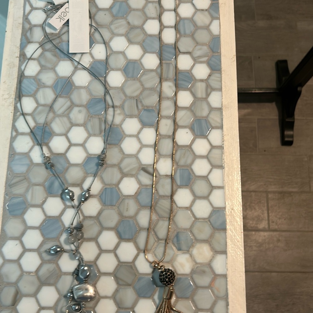 2 long necklaces